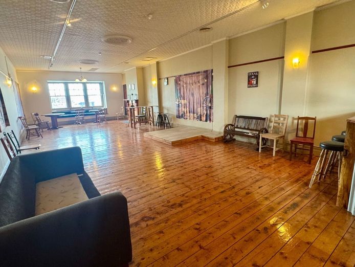 outstanding-caf-233-lease-amp-equipment-sale-prime-main-street-location-2