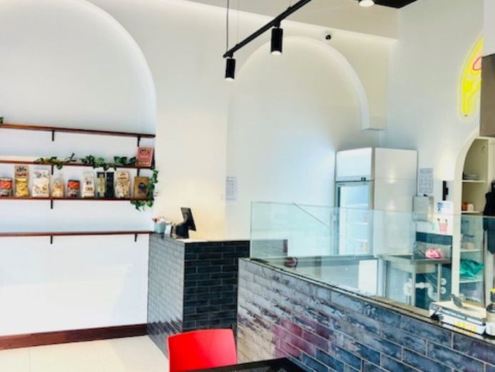 fully-fitted-modern-pizzeria-with-premium-fit-out-4