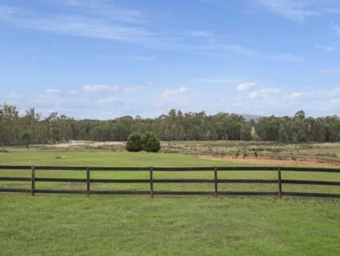 licensed-30-dog-facility-with-established-17-year-trading-history-within-90-min-5