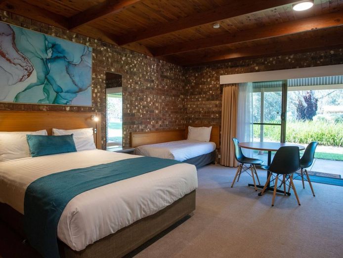 murray-river-frontage-leasehold-motel-refurbished-resort-with-long-lease-7