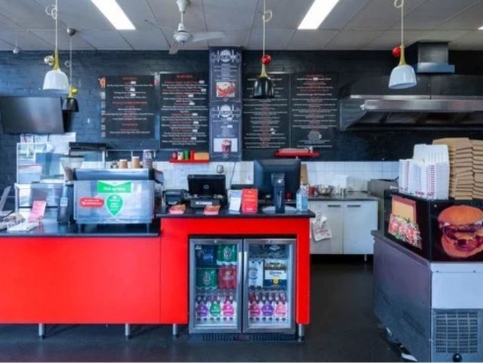 drouin-burger-and-pizza-lounge-an-established-local-favourite-ready-for-its-2