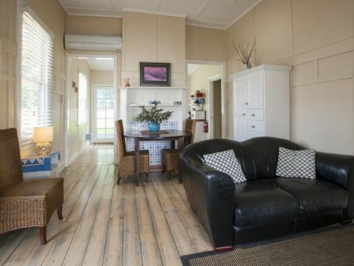 boutique-freehold-accommodation-offering-income-and-lifestyle-in-healesville-3