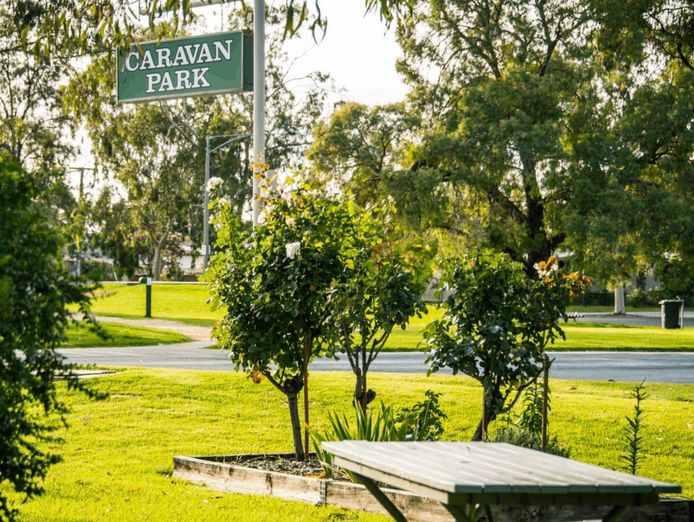 numurkah-caravan-park-freehold-residence-plus-leasehold-business-7