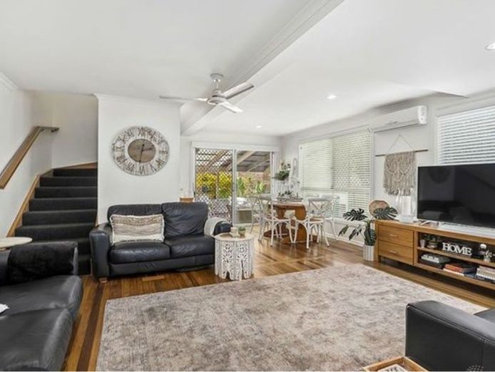 fully-leased-multi-income-freehold-investment-coffs-coast-8