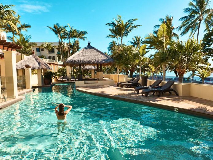 trinity-beach-exquisite-resort-opposite-beach-3