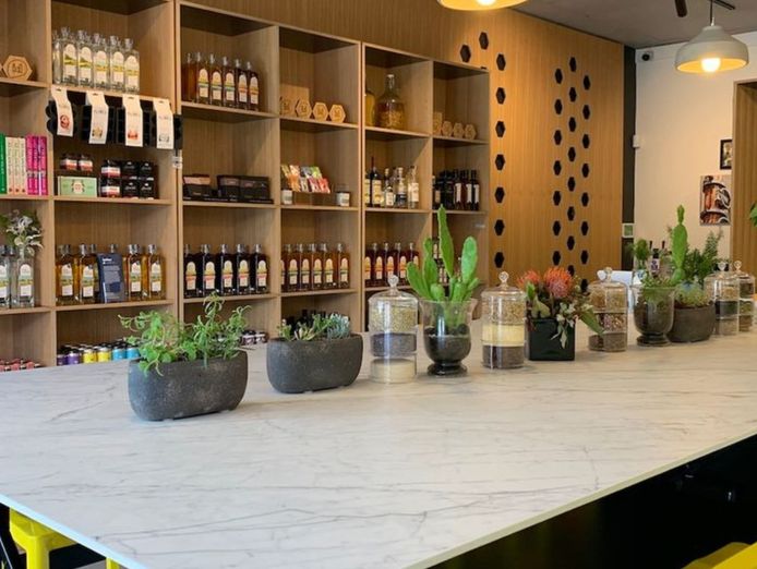 wander-north-a-gin-tasting-room-amp-bottleshop-5