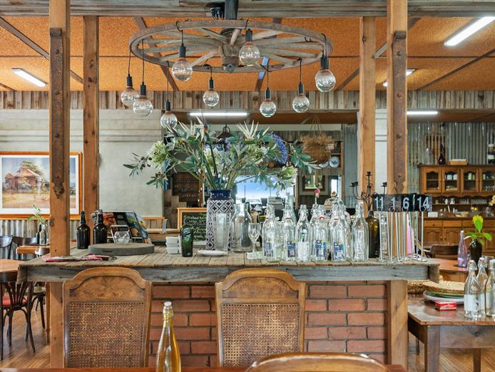 country-pub-opportunity-molesworth-hotel-motel-3