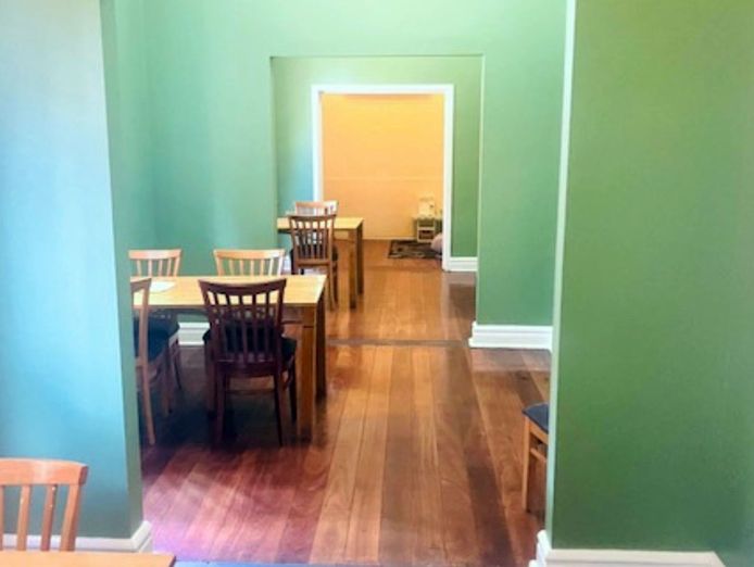 commercial-hotel-merredin-9