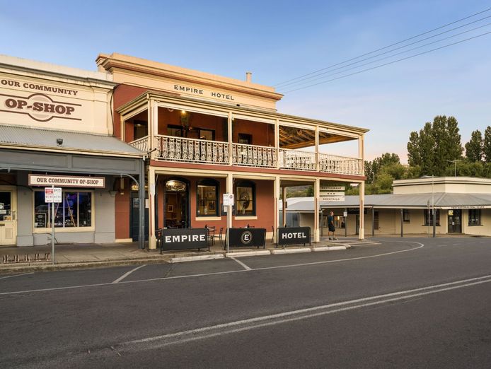 empire-hotel-beechworth-0