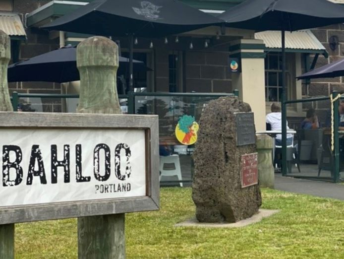 high-exposure-waterfront-caf-233-with-growth-potential-4