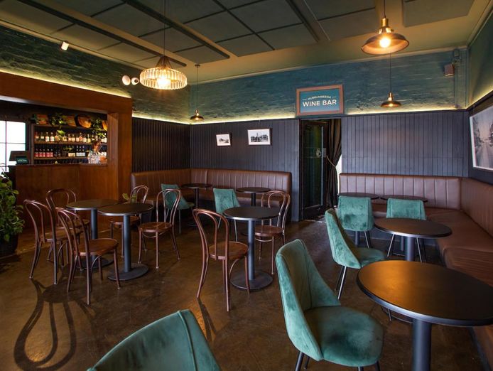 under-offer-murrumbeena-wine-bar-1p6291-3