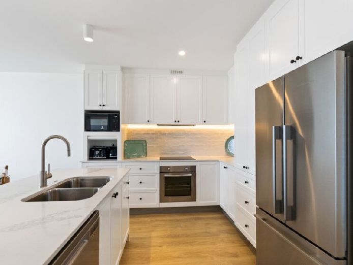 noosa-sunshine-beach-prime-position-boutique-resort-2