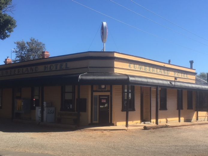 sold-smeaton-hotel-1p6267-0