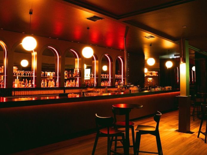 sound-music-bar-a-premier-late-night-entertainment-venue-0