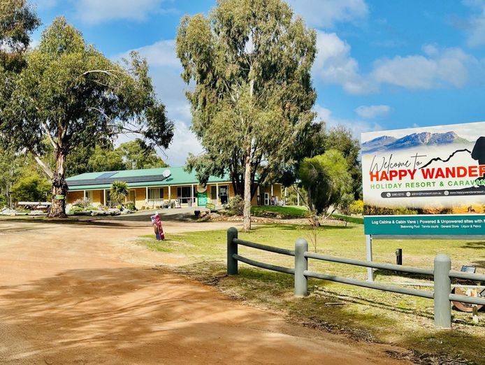 vendor-says-sell-happy-wanderer-holiday-resort-0