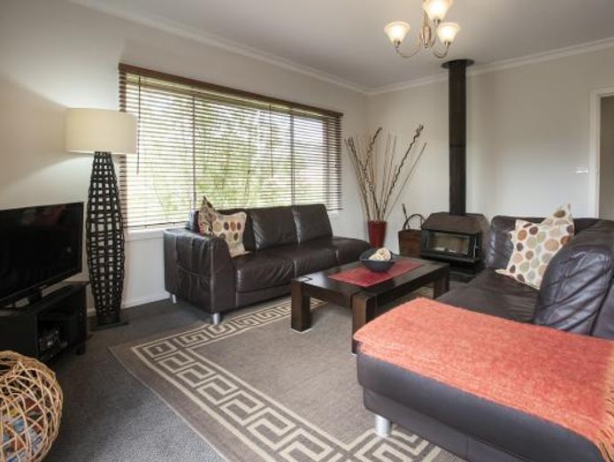 boutique-freehold-accommodation-offering-income-and-lifestyle-in-healesville-6