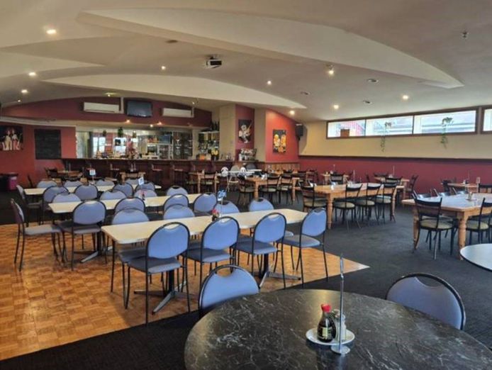 under-offer-star-hotel-rutherglen-2