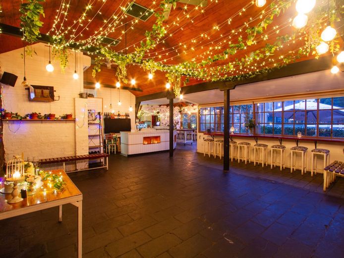 four-larks-suits-an-owner-operator-looking-to-take-over-a-well-run-venue-1