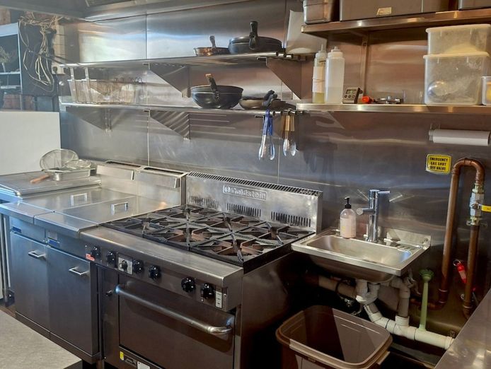 prime-location-impressive-kitchen-amp-outstanding-value-4