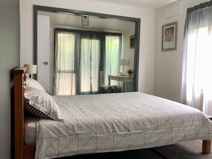 licensed-restaurant-amp-airbnb-coastal-lifestyle-opportunity-in-port-albert-8