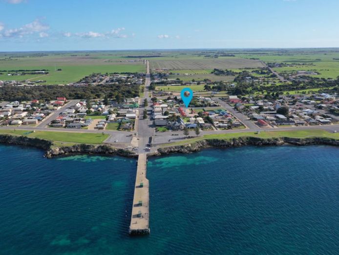 edithburgh-seaside-motel-freehold-going-concern-with-expansion-potential-1