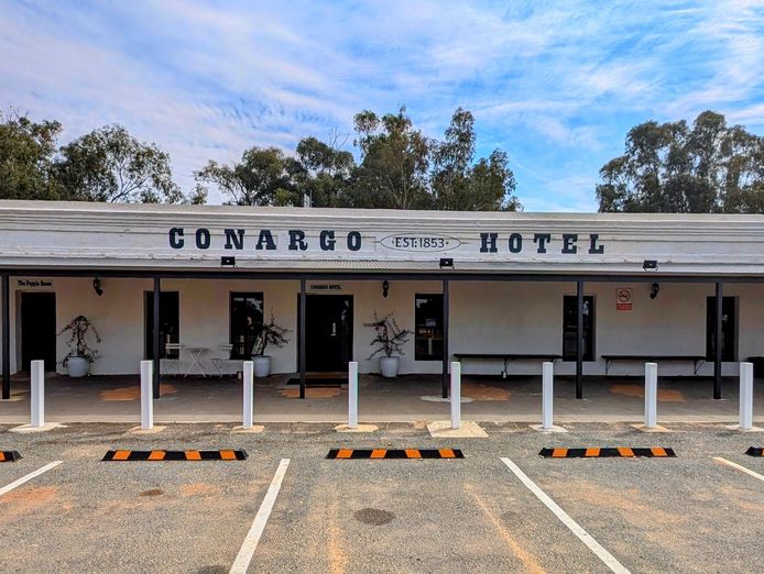 iconic-conargo-hotel-conargo-nsw-freehold-going-concern-0