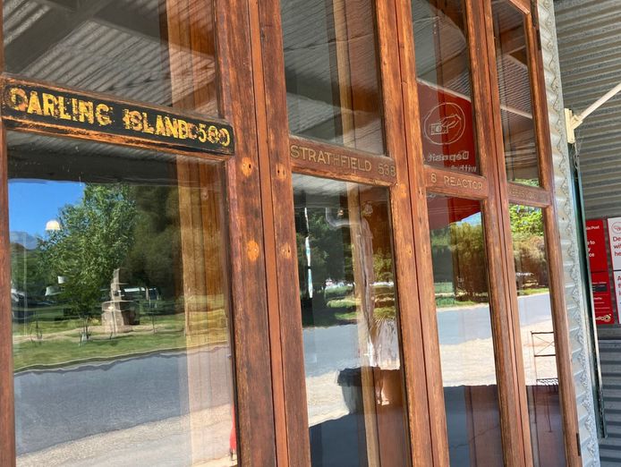 established-country-caf-233-general-store-amp-licensed-post-office-whorouly-6