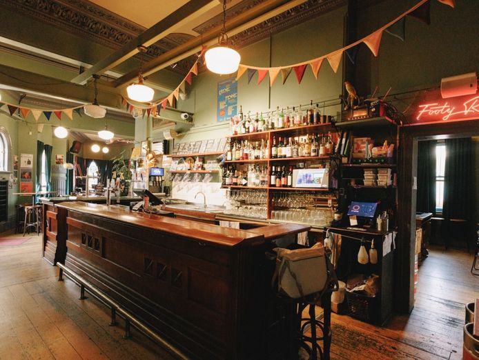 under-contract-the-fitzroy-pinnacle-2