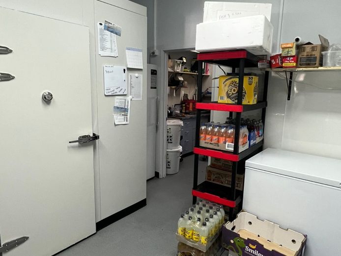 henty-st-fish-amp-grill-established-leasehold-takeaway-in-the-heart-of-portlan-9