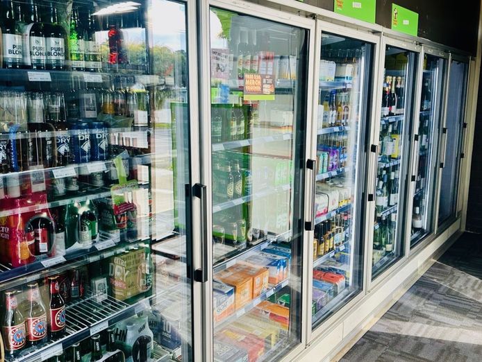 drive-thru-bottle-shop-with-long-lease-amp-big-brand-exposure-7