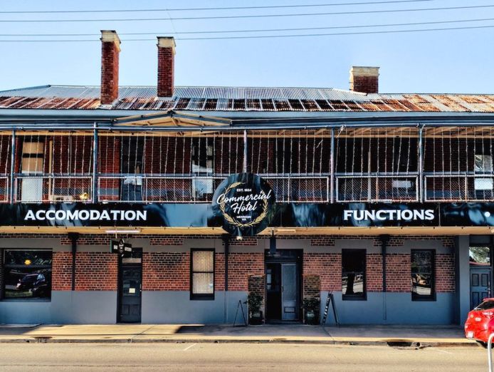 commercial-hotel-merredin-0