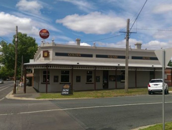 under-offer-golden-square-hotel-bendigo-leasehold-opportunity-3