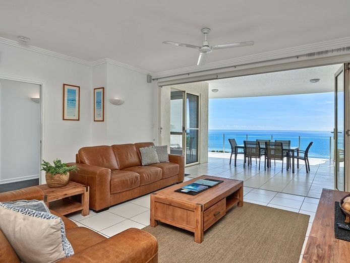 trinity-beach-management-rights-established-income-exceptional-coastal-lifes-7