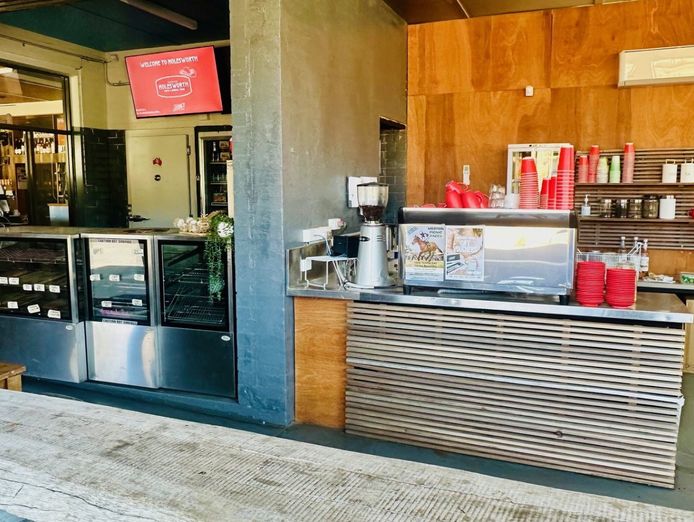 country-pub-opportunity-molesworth-hotel-motel-9