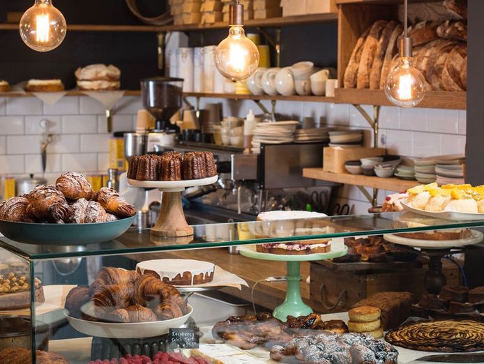 beautifully-fitted-bakery-cafe-in-the-heart-of-mckinnon-1p6290-0