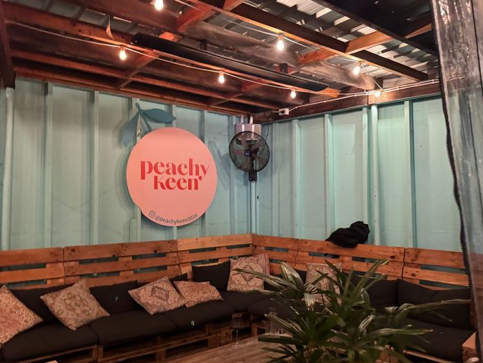 peachy-keen-inspired-container-bar-8