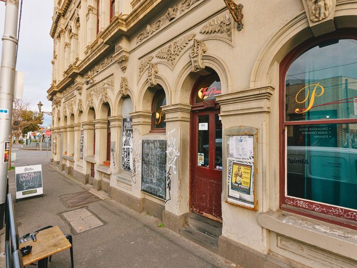 under-contract-the-fitzroy-pinnacle-0