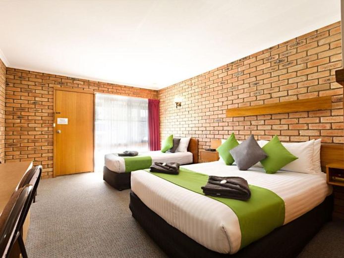26-room-leasehold-motel-in-thriving-murray-river-region-2