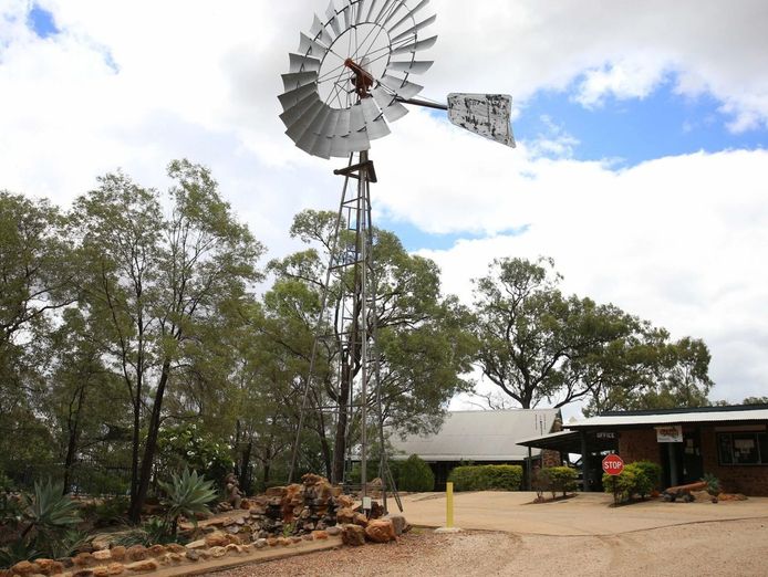 sapphire-caravan-amp-cabin-park-established-park-in-a-renowned-outback-tourism-r-0