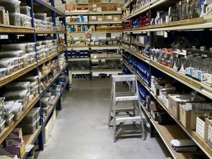 under-offer-high-quality-hardware-building-and-industrial-supplies-1p6315-8