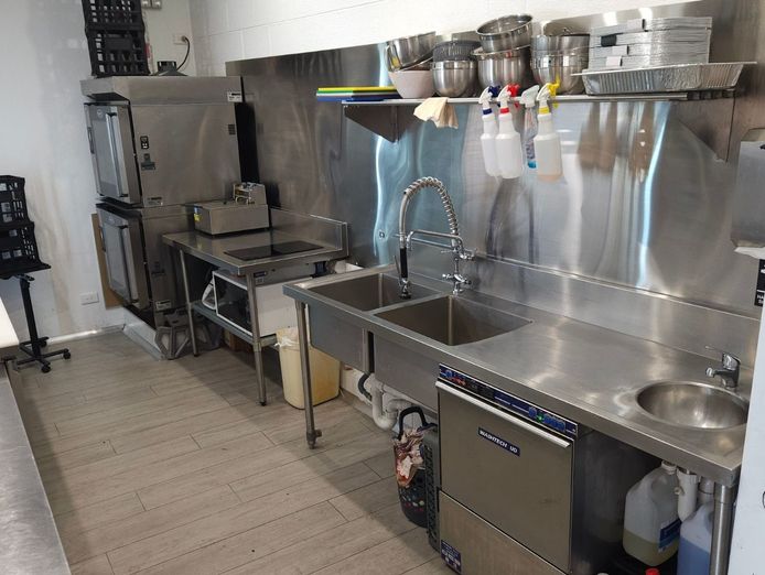 freehold-caf-233-opportunity-in-the-heart-of-keysborough-2