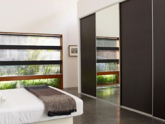 for-sale-successful-glass-business-ulladulla-nsw-price-reduced-0