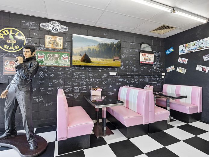 american-diner-for-sale-country-victoria-120-000-sav-0