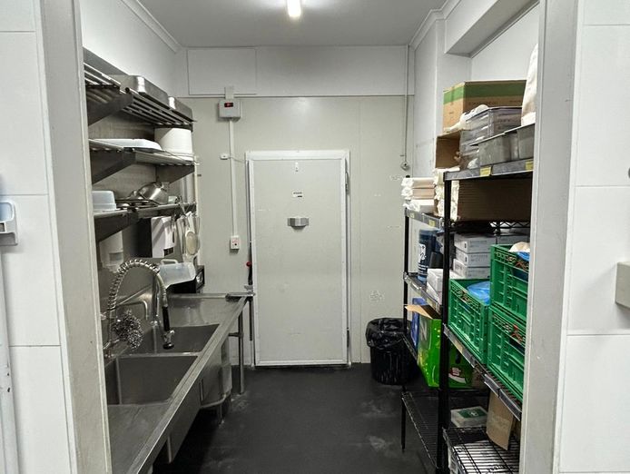 fish-and-chip-shop-for-sale-perth-7