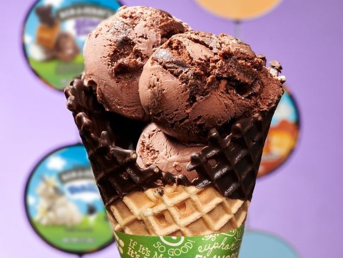 ben-jerrys-scoop-shop-franchise-now-available-9