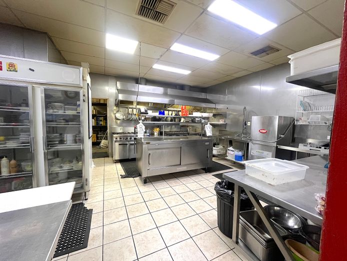 high-performing-takeaway-italian-with-restaurant-delivery-function-room-3