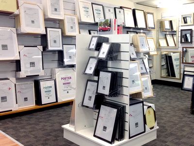 custom-picture-framing-in-the-city-3