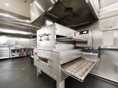 popular-eatery-with-established-trade-6
