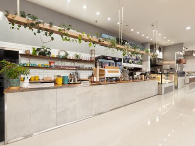 popular-eatery-with-established-trade-0
