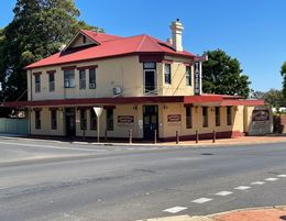 Brunswick Tavern – Freehold or Leasehold